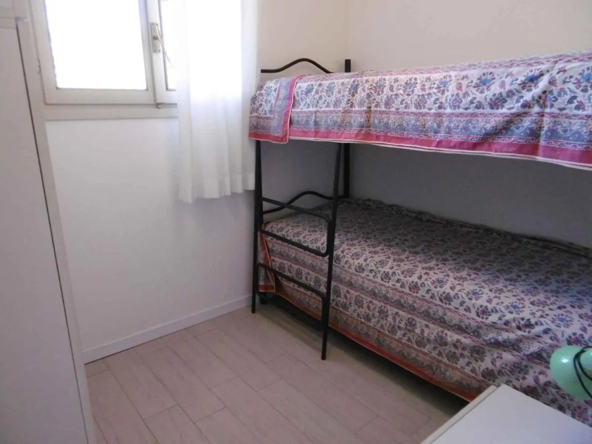 Holiday Homes In Porto Santa Margherita 24674
